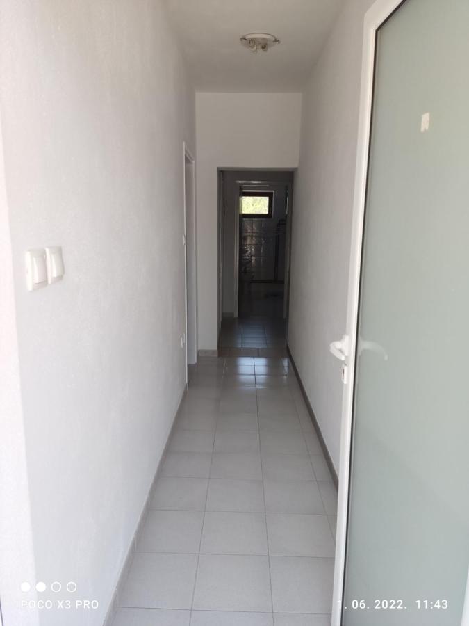 Apartmani Bruna Bilice Vrulje  Ngoại thất bức ảnh